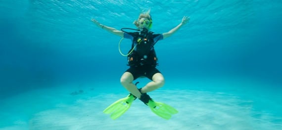 Conseguir flotabilidad neutra en el buceo